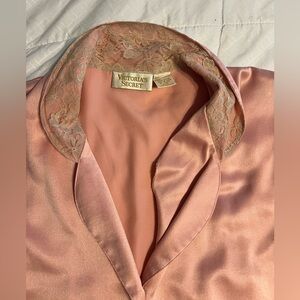Victoria Secret Gold Label Sleep Shirt Small Pink Satin Gown Lace Collar Vintage
